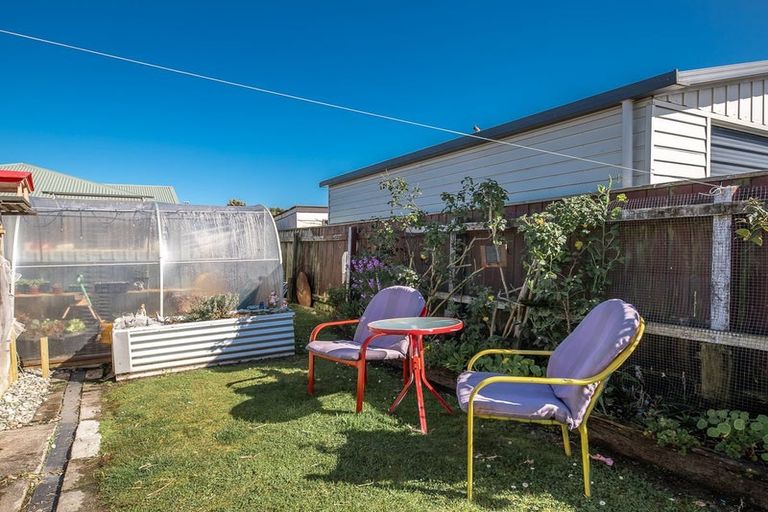 Photo of property in 31b Lyndhurst Street, Westport, 7825