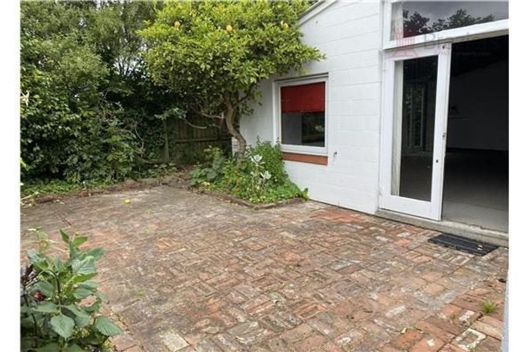 Photo of property in 66a Knowles Street, St Albans, Christchurch, 8052