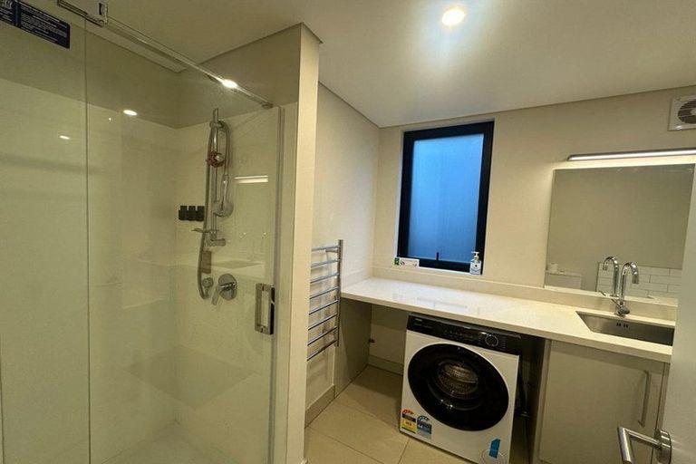 Photo of property in 9 Nugget Avenue, Hobsonville, Auckland, 0616