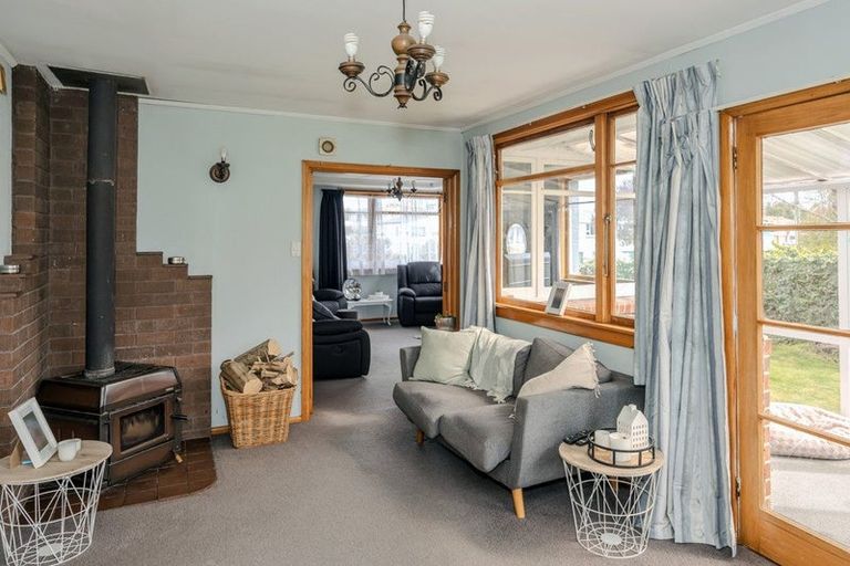 Photo of property in 18 Oxford Street, Holmes Hill, Oamaru, 9401