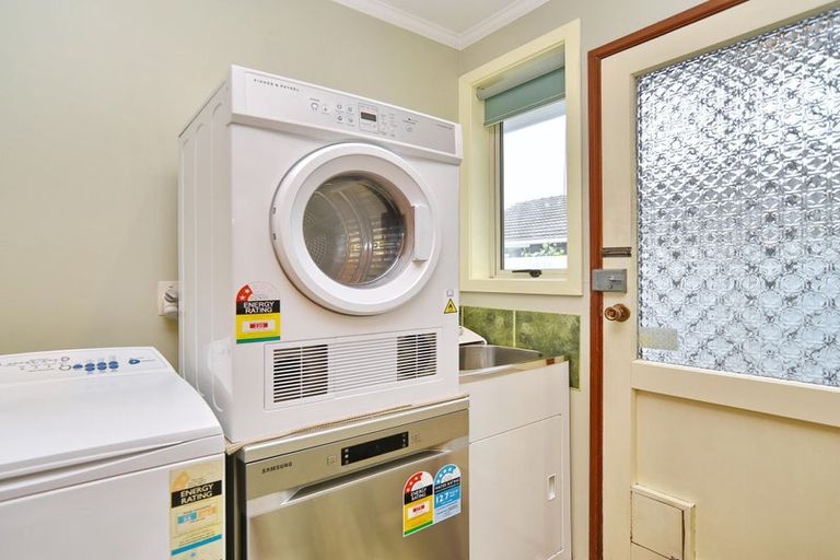 Photo of property in 2/513 Mairehau Road, Parklands, Christchurch, 8083