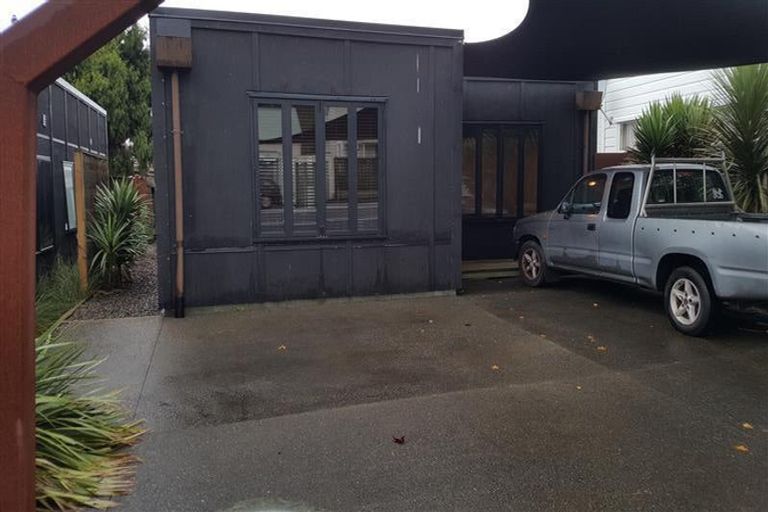 Photo of property in 57 Morley Street, New Plymouth, 4310