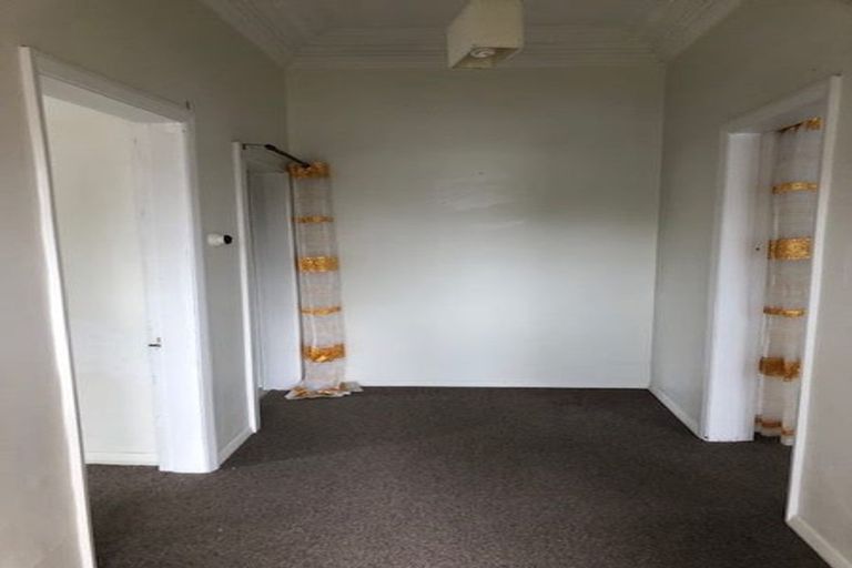Photo of property in 186 Edgeware Road, Edgeware, Christchurch, 8013