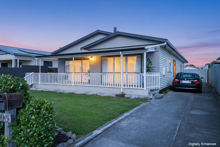 Photo of property in 905 Ferguson Street, Akina, Hastings, 4122