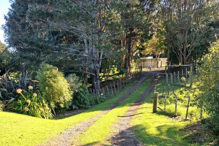 Photo of property in 8b Carthew Street, Okato, 4335