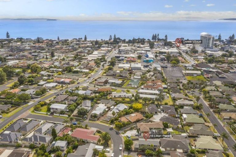 Photo of property in 15a Lillian Place, Orewa, 0931