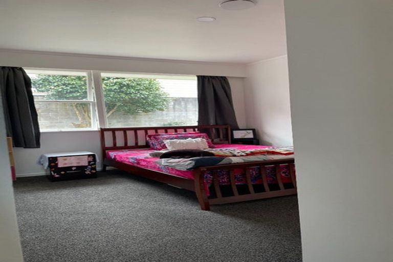 Photo of property in 2/45 Eddowes Street, Manurewa, Auckland, 2102