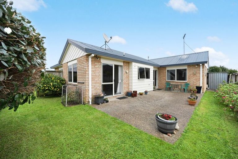 Photo of property in 27 Northmeadow Drive, Rototuna, Hamilton, 3210