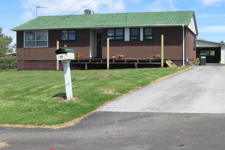 Photo of property in 37 Margaret Road, Papatoetoe, Auckland, 2025