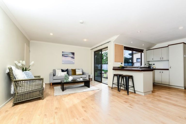 Photo of property in 4 Azure Place, Huntington, Hamilton, 3210