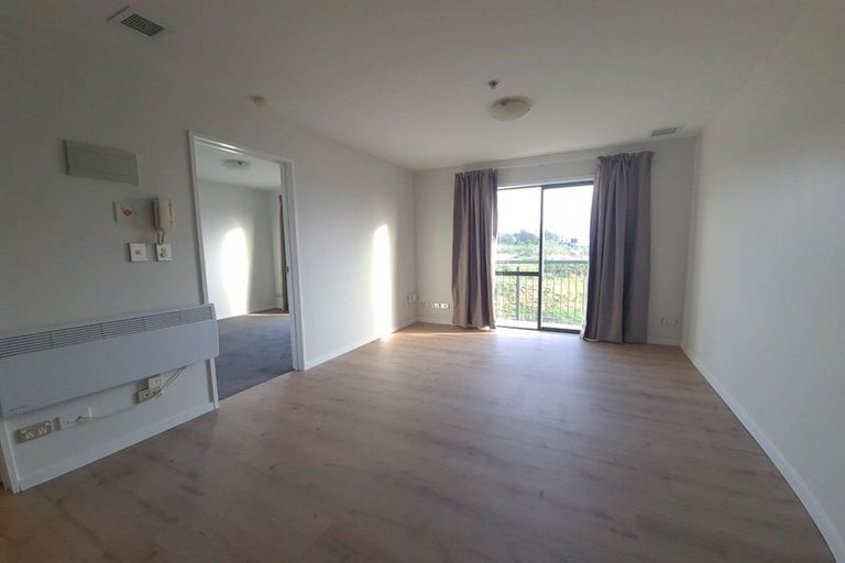 Photo of property in 4f/17 Crown Lynn Place, New Lynn, Auckland, 0600