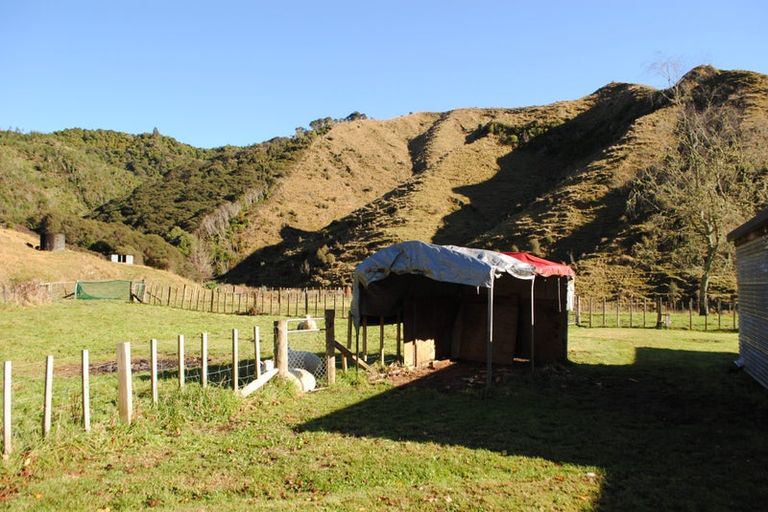 Photo of property in 123 Prospect Road, Whangamomona, Stratford, 4396