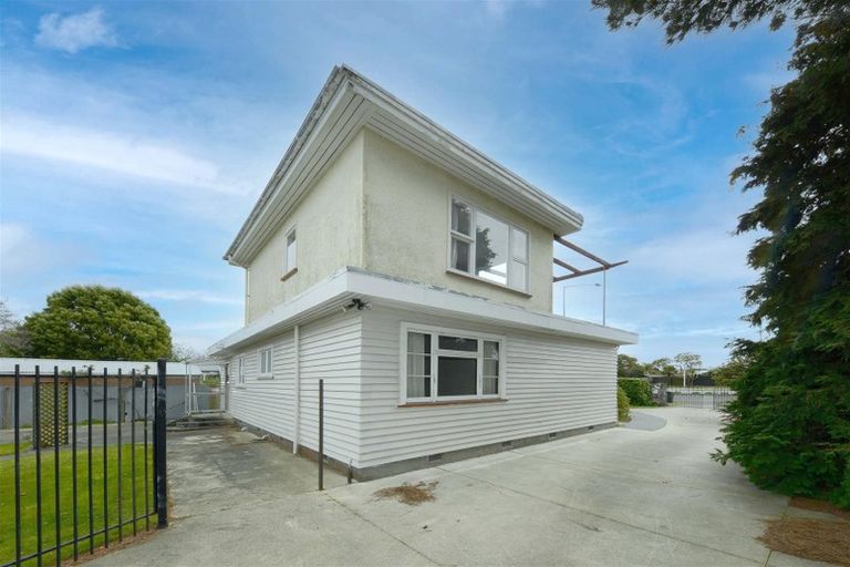 Photo of property in 8 Travis Road, Burwood, Christchurch, 8083
