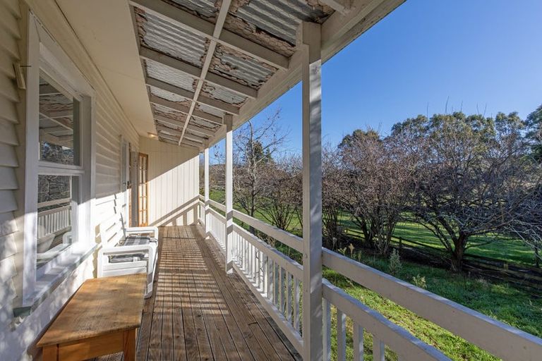 Photo of property in 48 Kenderdine Road, Elsthorpe, Otane, 4277