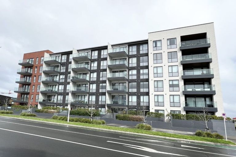 Photo of property in 504/57 Mapou Road, Hobsonville, Auckland, 0616