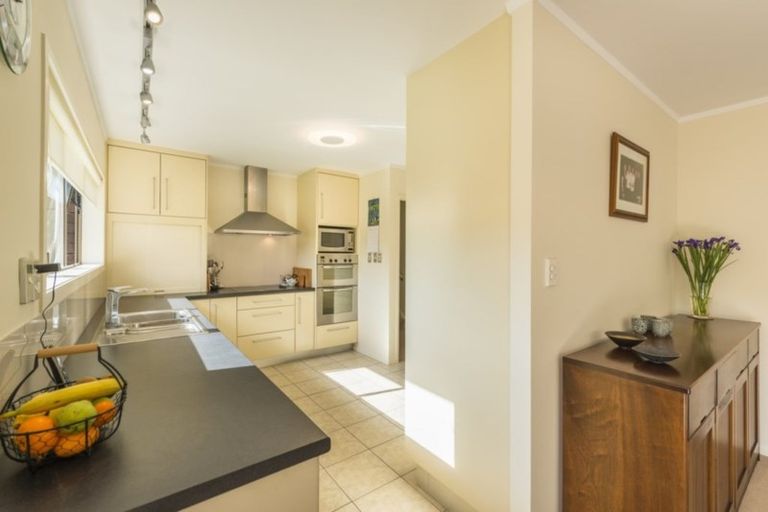 Photo of property in 39 Amante Crescent, Mairangi Bay, Auckland, 0630