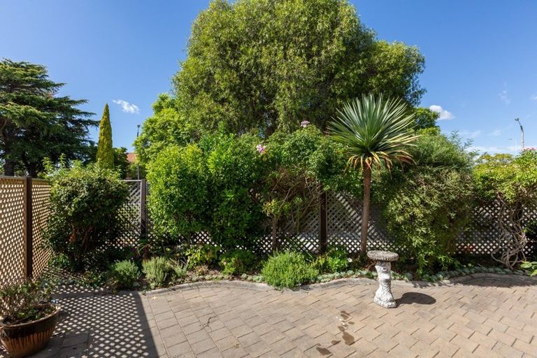 Photo of property in 201a Gloucester Street, Taradale, Napier, 4112