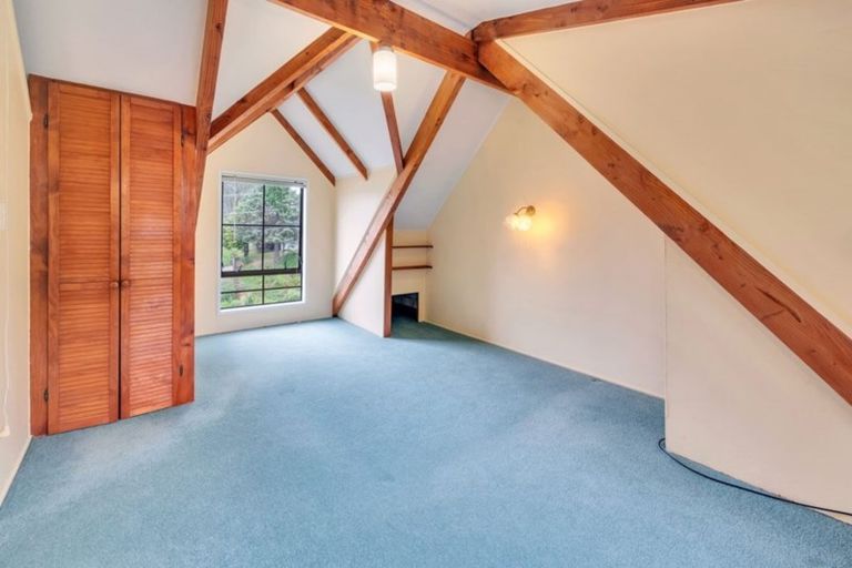 Photo of property in 13 Makiri Street, Helensville, 0800