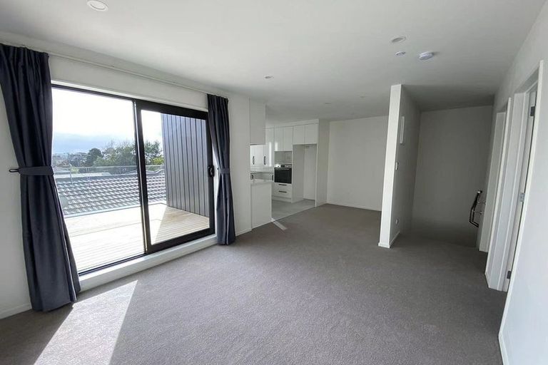 Photo of property in 16 Panga Place, Henderson, Auckland, 0612