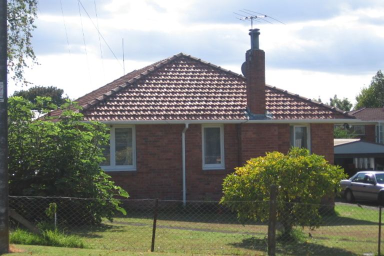 Photo of property in 20 Copley Street, New Lynn, Auckland, 0600