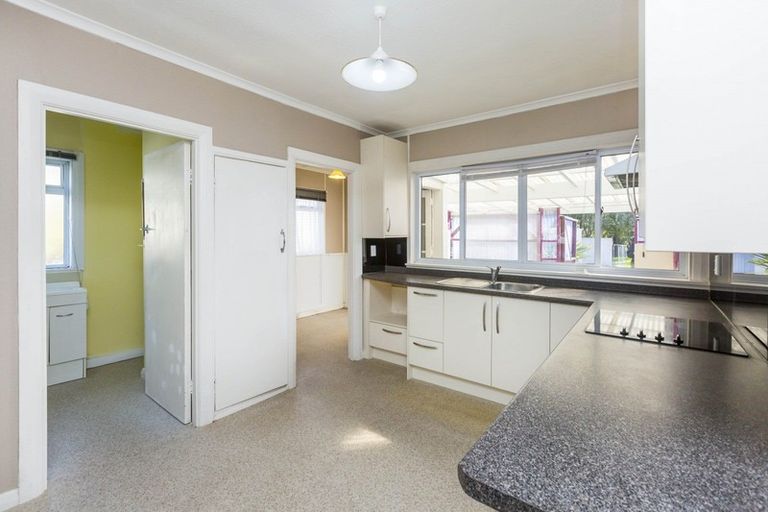 Photo of property in 98 Miro Street, Trentham, Upper Hutt, 5018