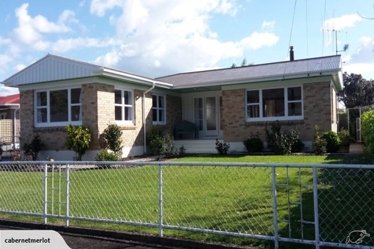 Photo of property in 211 Moanataiari Street, Thames, 3500