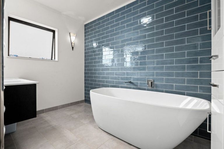 Photo of property in 126 Totara Drive, Pukete, Hamilton, 3200