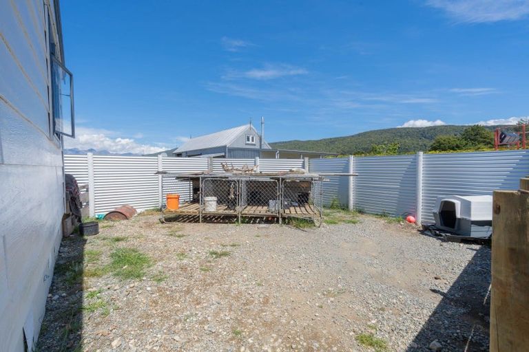 Photo of property in 23b Waiau Street, Manapouri, 9679