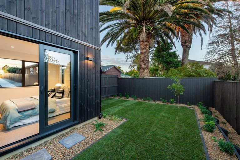 Photo of property in 12a Kowhai Road, Campbells Bay, Auckland, 0630