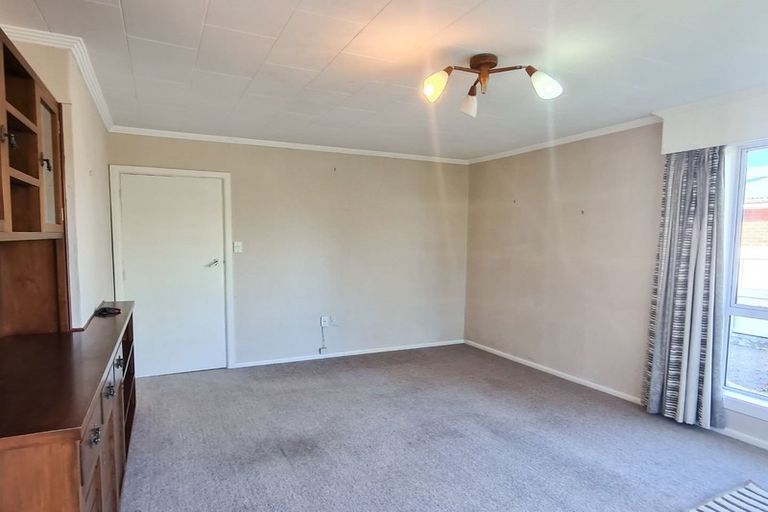 Photo of property in 33 Maryhill Avenue, Hoon Hay, Christchurch, 8025