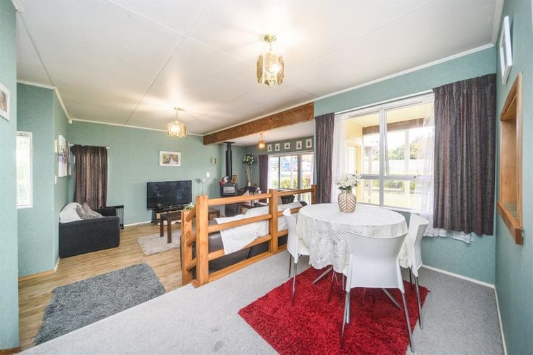 Photo of property in 37 Tutaenui Road, Marton, 4710