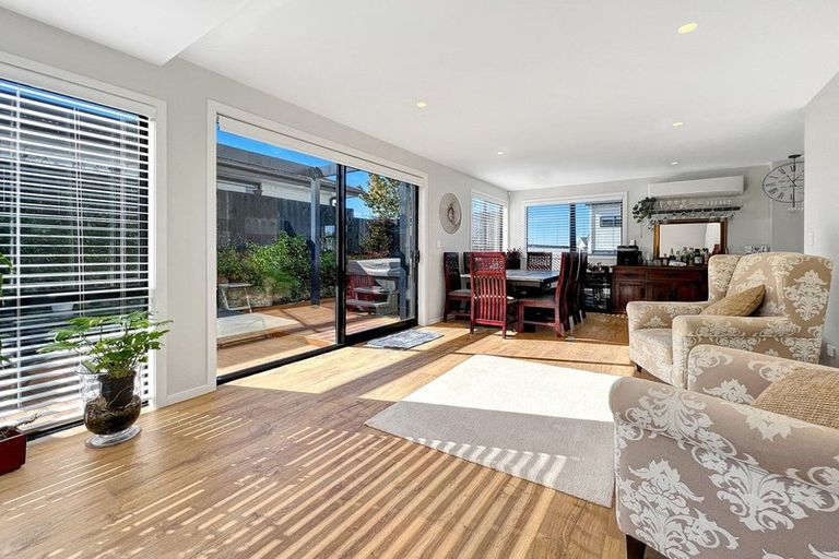 Photo of property in 3 Podgora Avenue, Kumeu, 0810