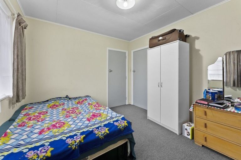 Photo of property in 69 Hyde Street, Wainuiomata, Lower Hutt, 5014