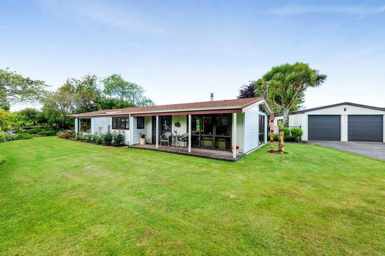 Photo of property in 37 Flint Road West, Stratford, 4332