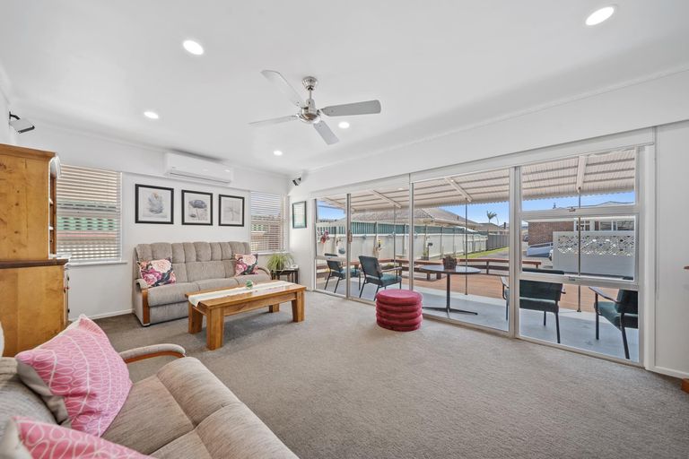 Photo of property in 13a Glen Avenue, Papatoetoe, Auckland, 2025