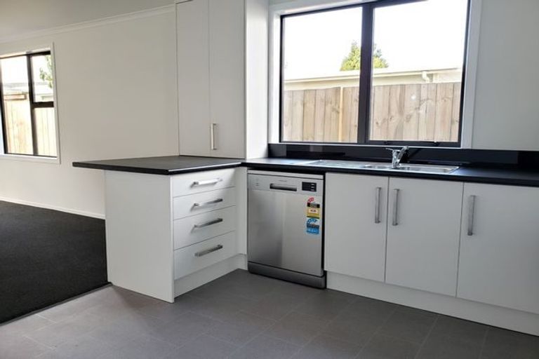 Photo of property in 12u4 Beaumont Street, Hamilton East, Hamilton, 3216