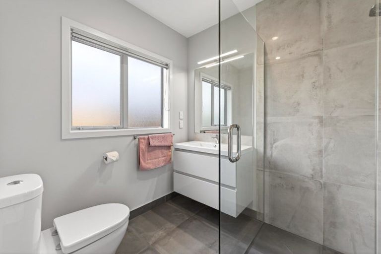 Photo of property in 3 Magnolia Lane, Kelvin Grove, Palmerston North, 4414