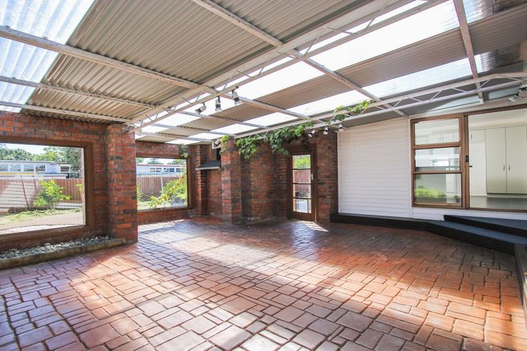 Photo of property in 65 Te Kanawa Crescent, Henderson, Auckland, 0610