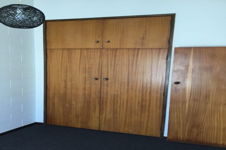 Photo of property in 19/4u Dr Taylor Terrace, Johnsonville, Wellington, 6037