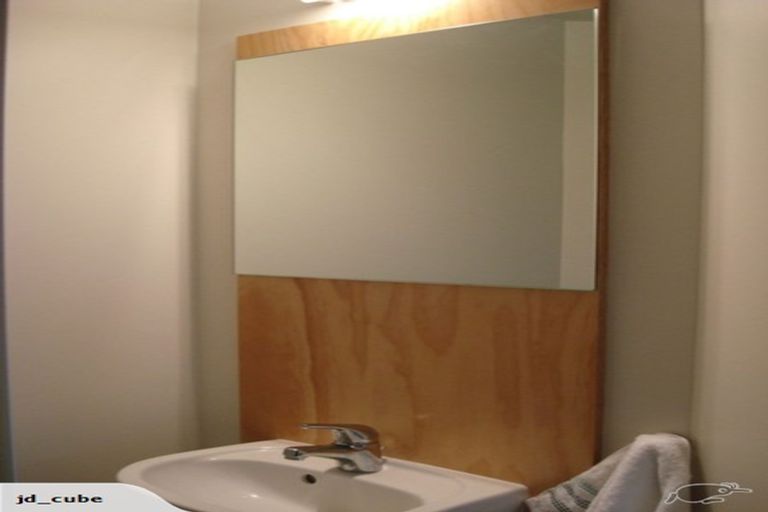 Photo of property in Urbane Apartments, 48/29 Webb Street, Mount Cook, Wellington, 6011