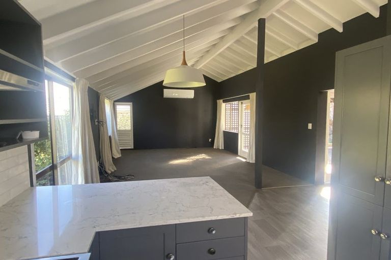 Photo of property in 2/26 Christie Crescent, Havelock North, 4130