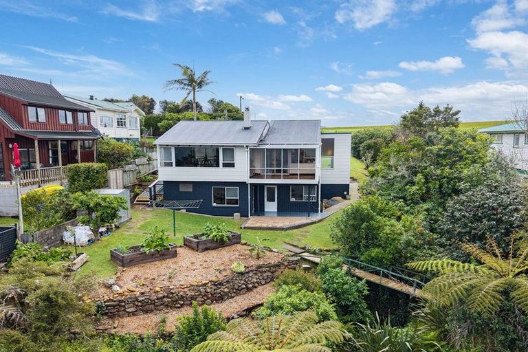 Photo of property in 133 Church Street, Onerahi, Whangarei, 0110
