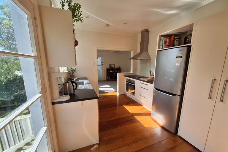 Photo of property in 8 Balfour Street, Mornington, Wellington, 6021