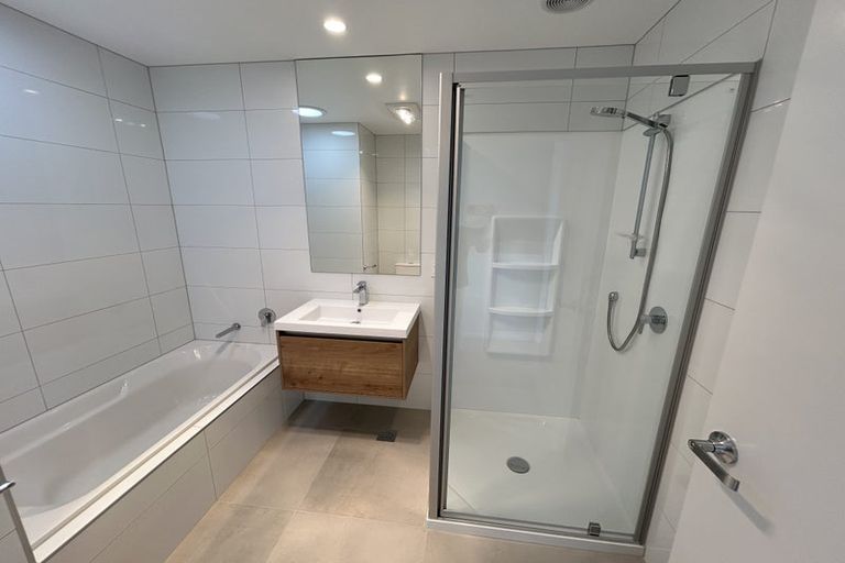 Photo of property in 25 Ngakoro Road, Karaka, Papakura, 2113