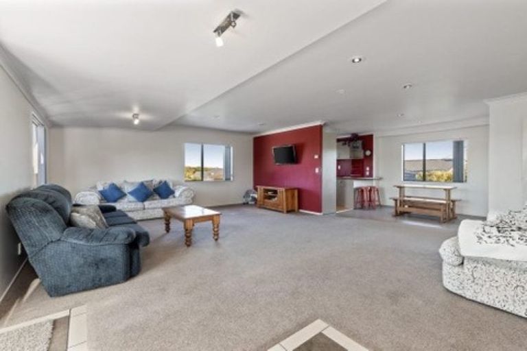 Photo of property in 133 Florence Avenue, Orewa, 0931