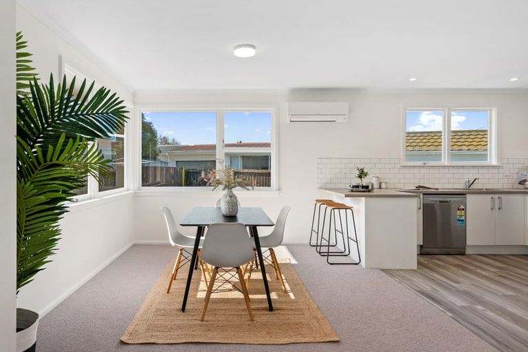 Photo of property in 2 Freebairn Street, Redwood, Christchurch, 8051