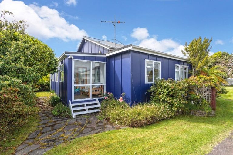 Photo of property in 307 Hetherington Road, Whangamata, 3620