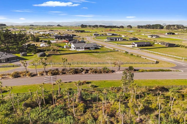 Photo of property in 1 Roma Way, Waitarere, 5510