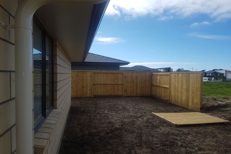 Photo of property in 44 Tamapahore Boulevard, Papamoa Beach, Papamoa, 3118
