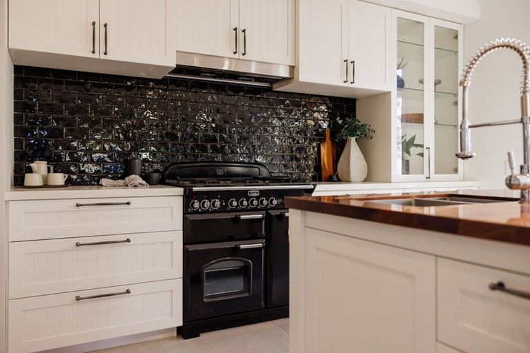 Photo of property in 5 Ashmore Court, Huntington, Hamilton, 3210